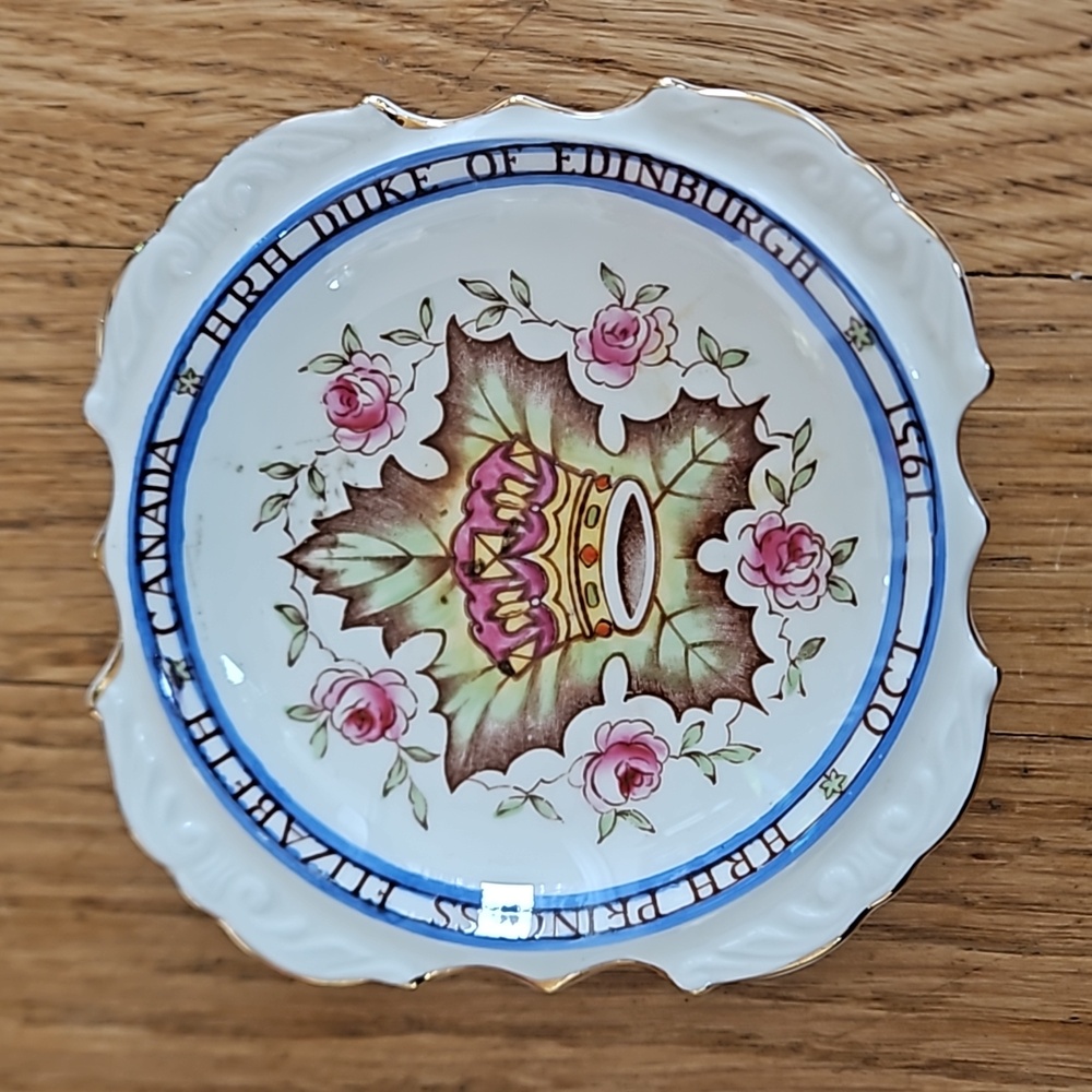 Vintage Paragon Princess Elizabeth Canada visit 1951 dish
